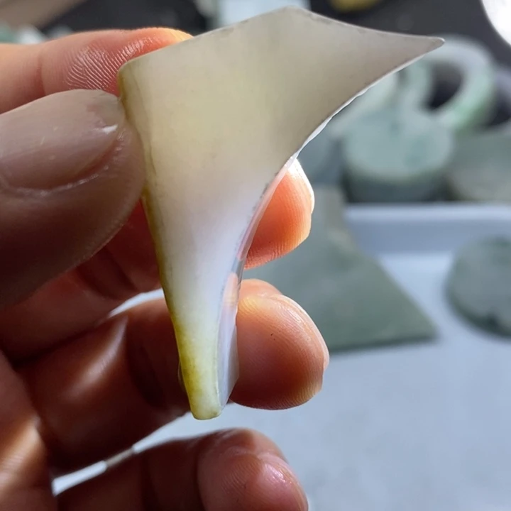 翡翠裸石翡翠料子