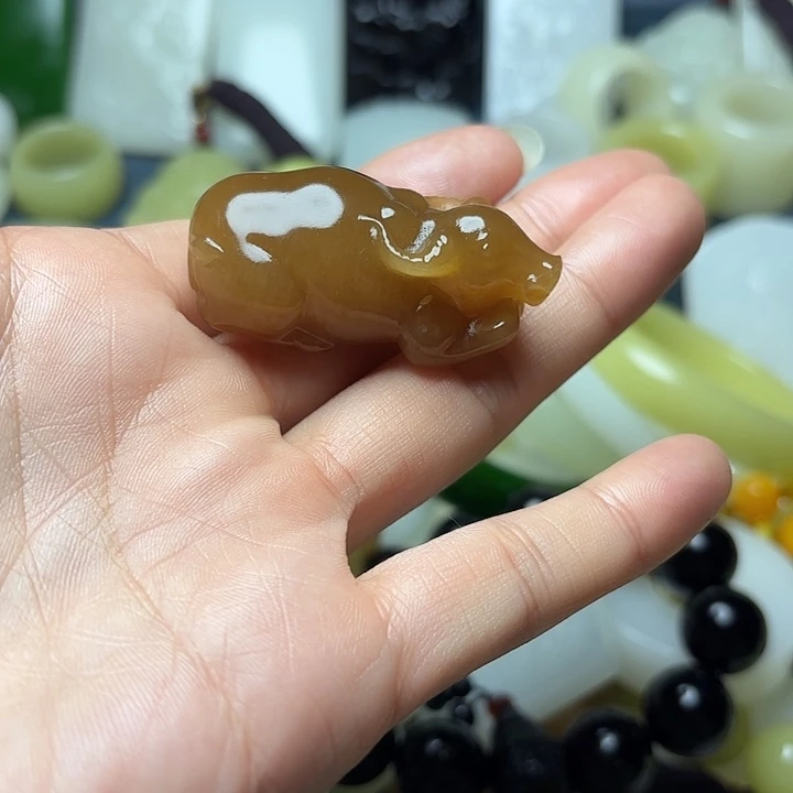 和田玉（糖玉）未镶嵌车挂