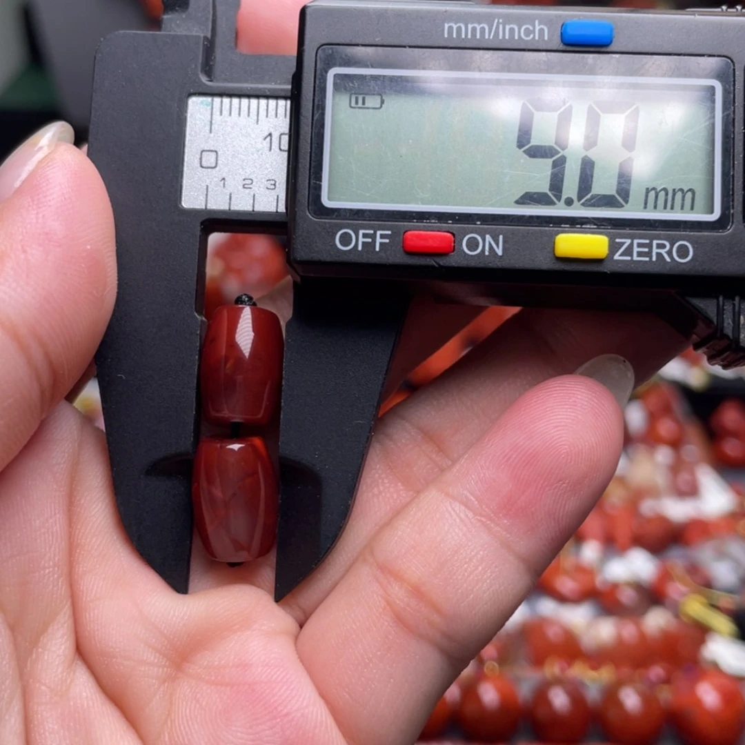 【闪购商品】南红玛瑙9mm桶珠对珠牛血红未镶嵌