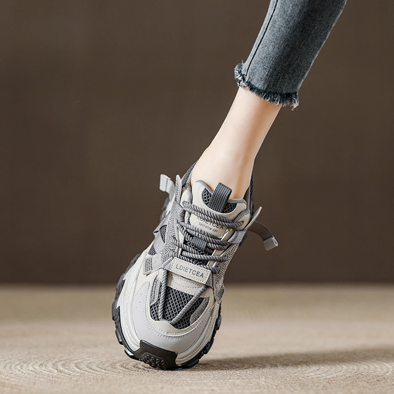 老爹鞋超火厚底松糕鞋女鞋2025春秋新款灰色水钻透气时尚运动鞋女
