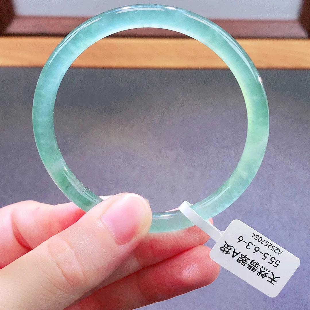 翡翠未镶嵌手镯天然翡翠