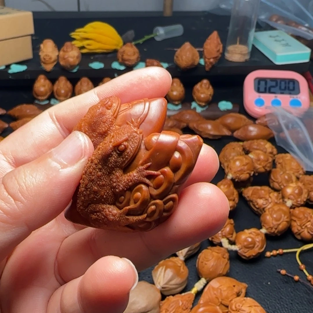 橄榄核手串/手链海***米金蟾一对