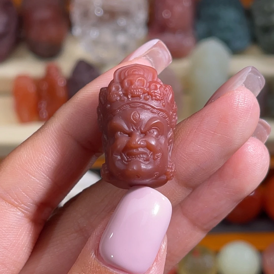 玛瑙/玉髓大黑天26x25 m m未镶嵌