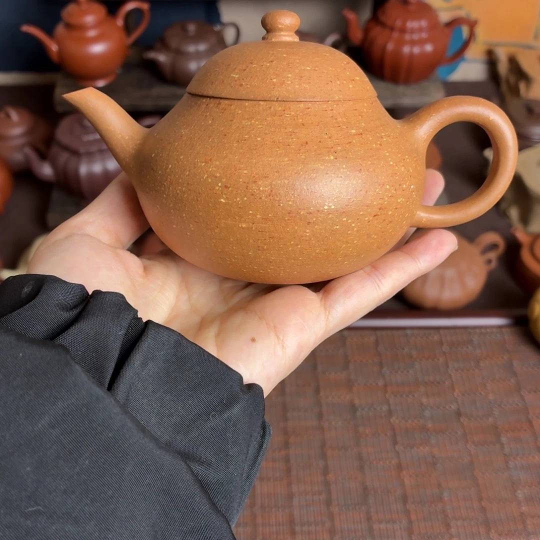 茶壶紫砂紫砂壶。瑕疵