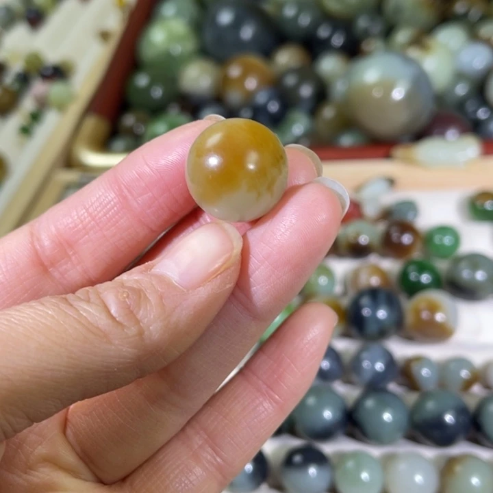 和田玉（糖玉）未镶嵌手链18