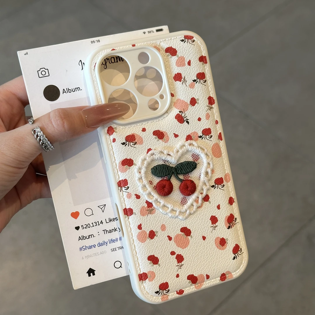 樱桃爱心立体贴件适用苹果15/16promax手机壳小米15vivoppo华为女