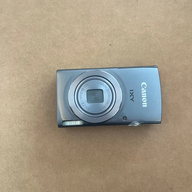 95新 Canon/佳能 日版佳能ixus165 镜头轻微划痕 2千万像素