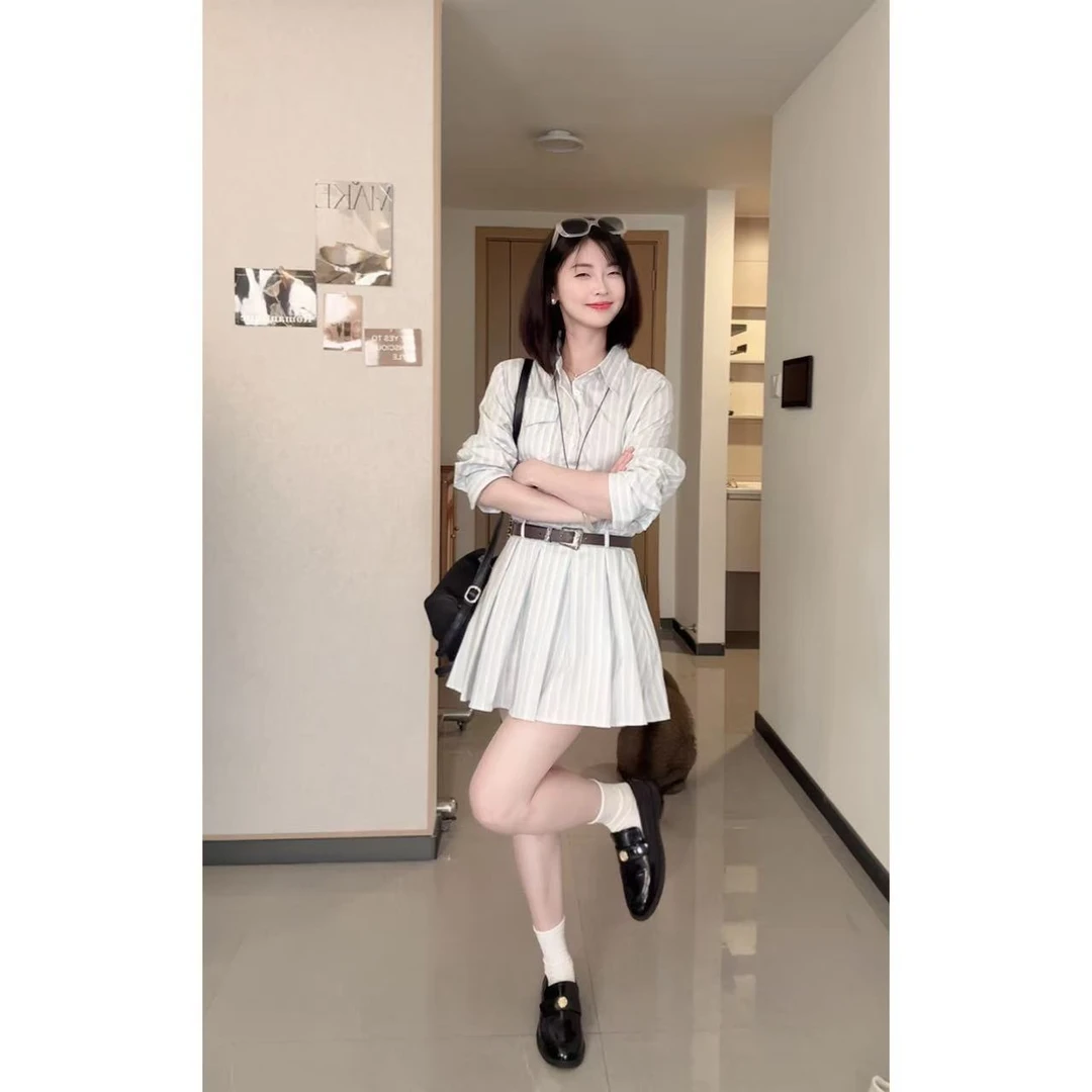学院风长袖条纹衬衫连衣裙子女装秋季2025新款度假短裙搭配一整套