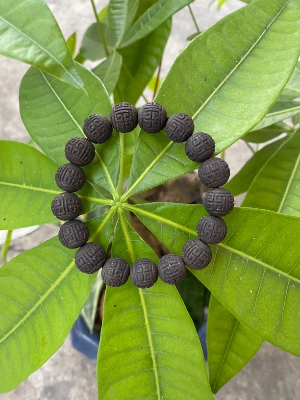 黑龙涎1.2合香珠单圈手串