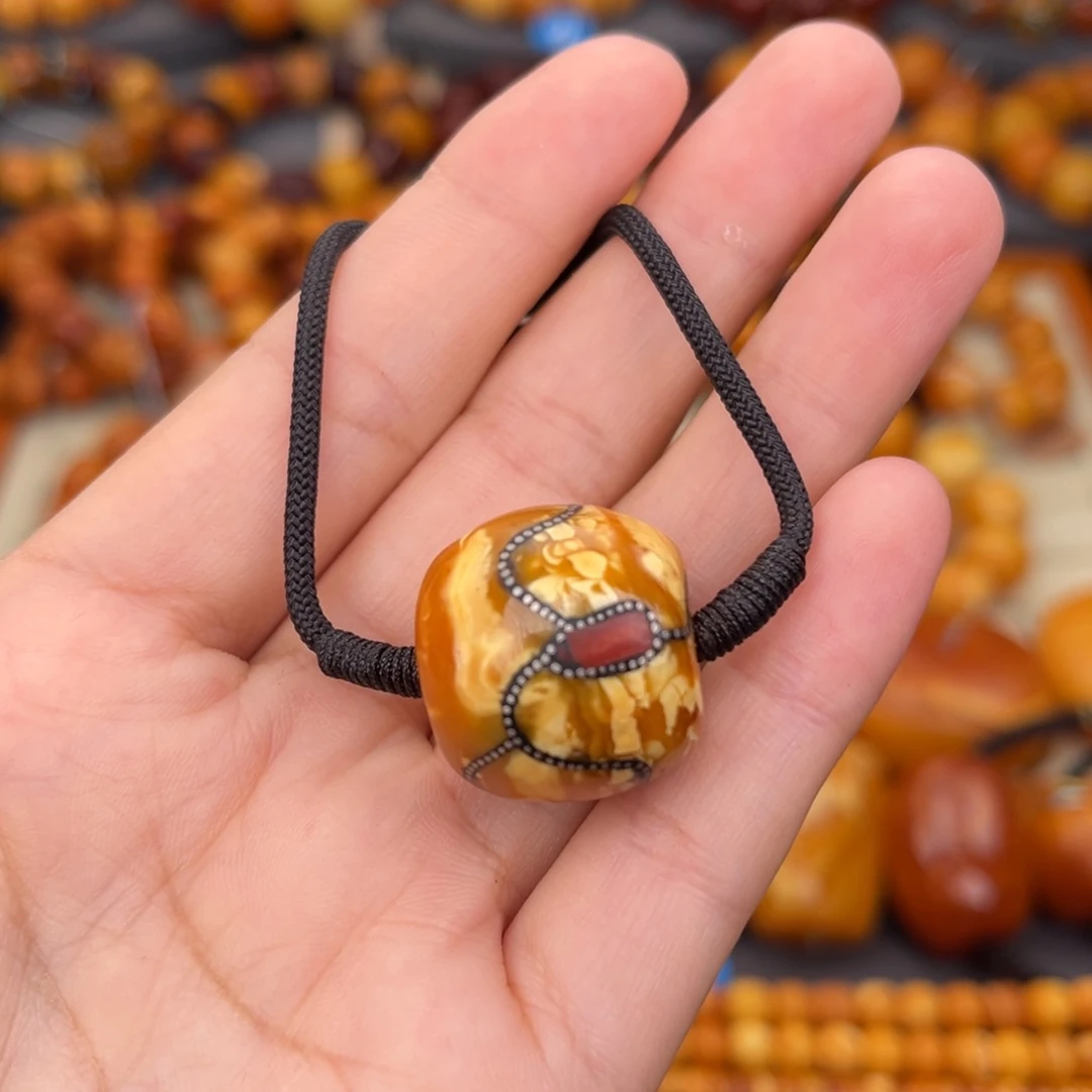 未镶嵌蜜蜡裸石蜜蜡