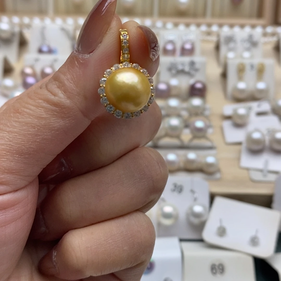 淡水珍珠颈饰未镶嵌