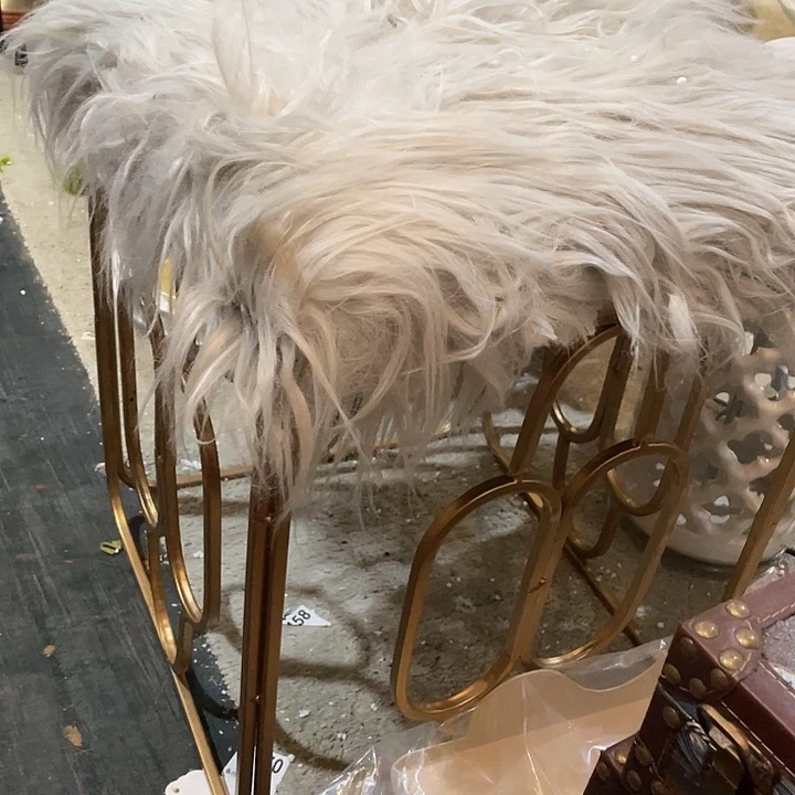 陶瓷花瓶部分微瑕