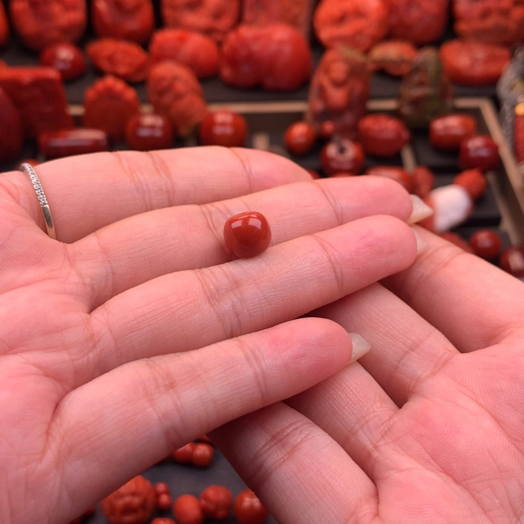 南红玛瑙南红川料原矿老型9mm未镶嵌