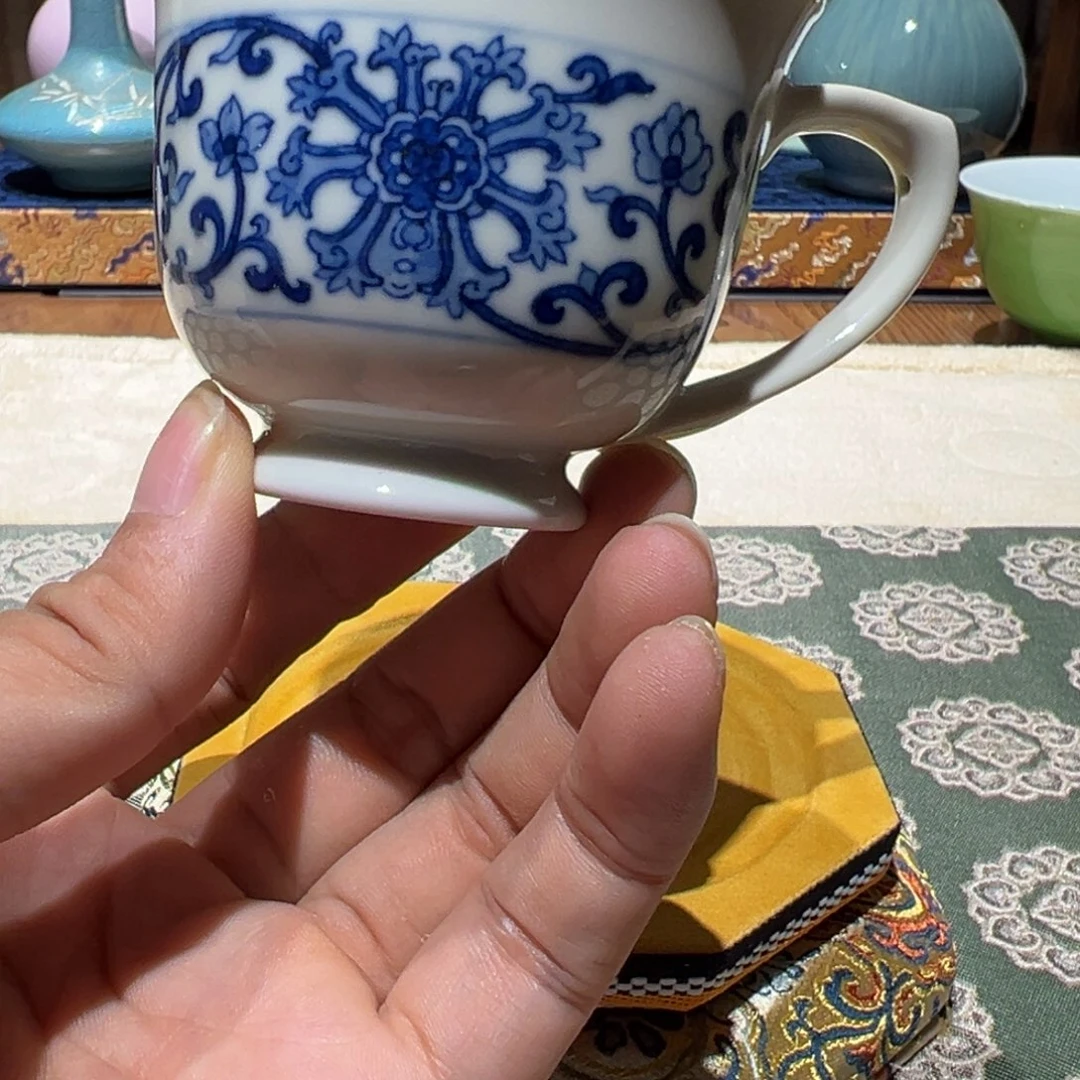 罗***奇景德镇陶瓷艺术品