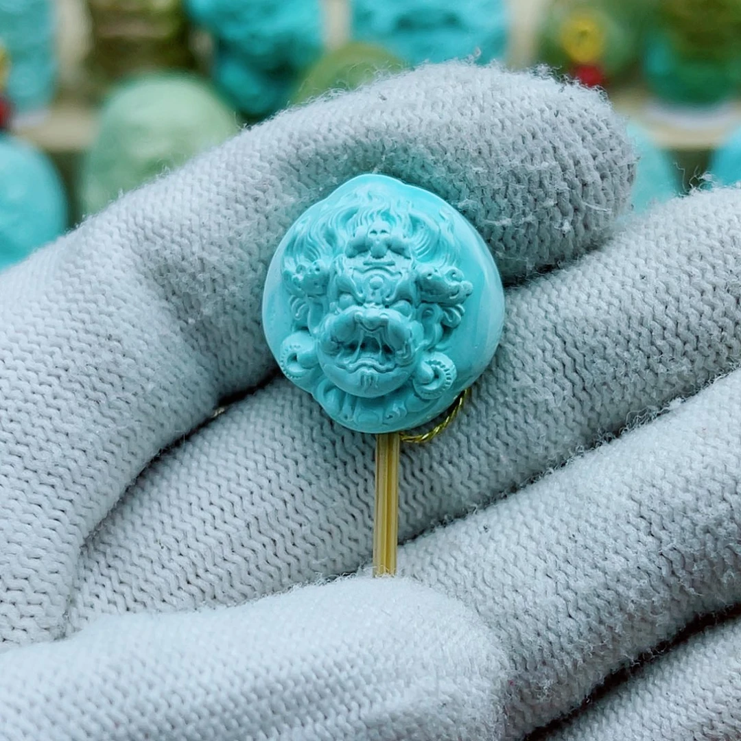 绿松石未镶嵌珠宝奇石