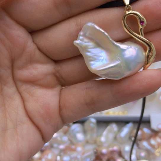 颈饰未镶嵌淡水珍珠