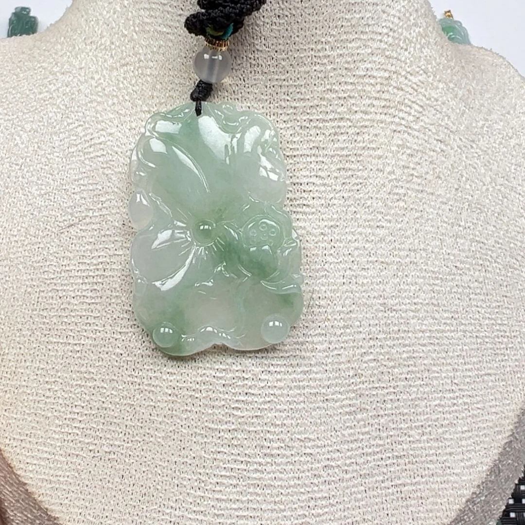 翡翠未镶嵌颈饰糯冰种荷叶荷花
