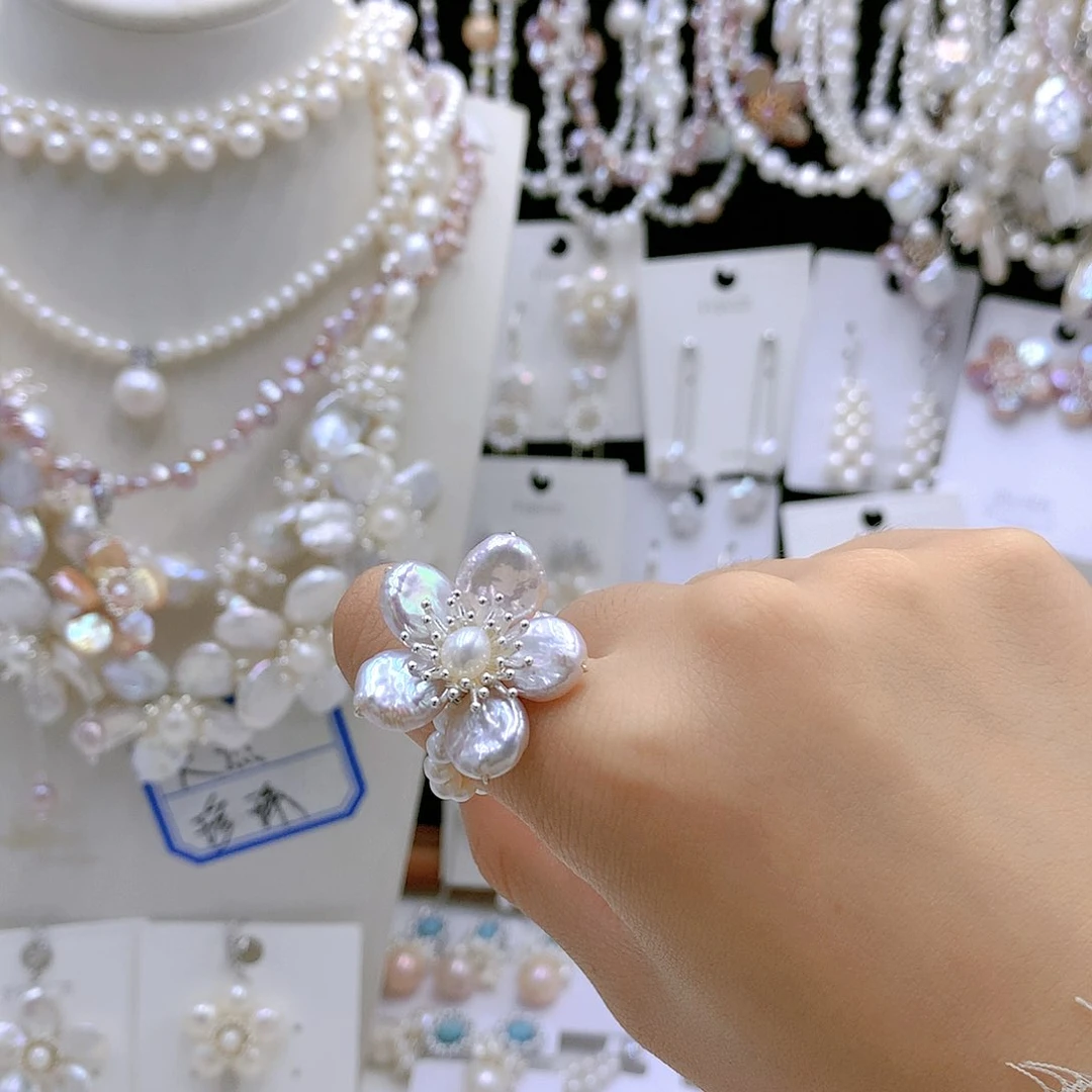 银S925镶嵌耳饰淡水珍珠