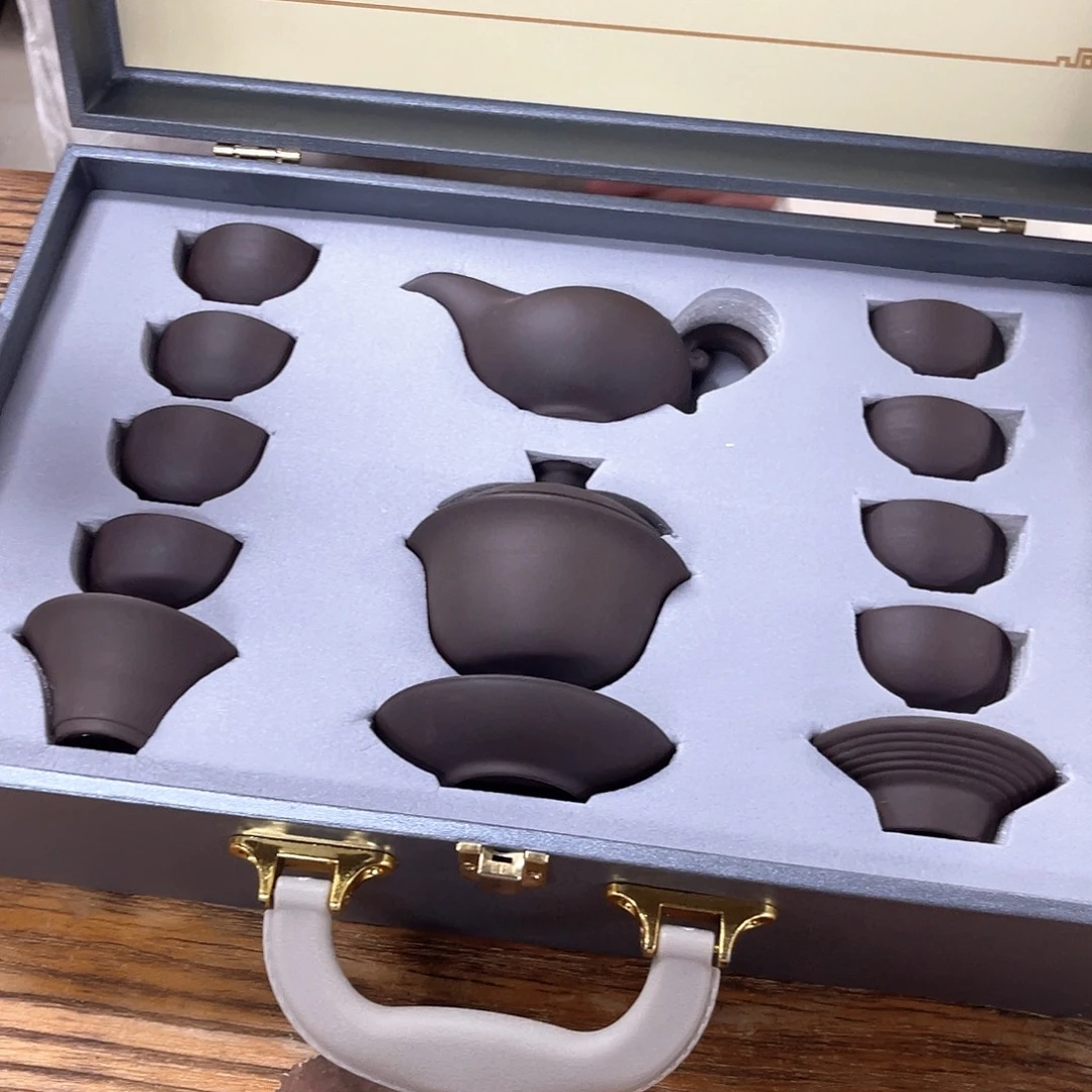 孤品茶具套装等。