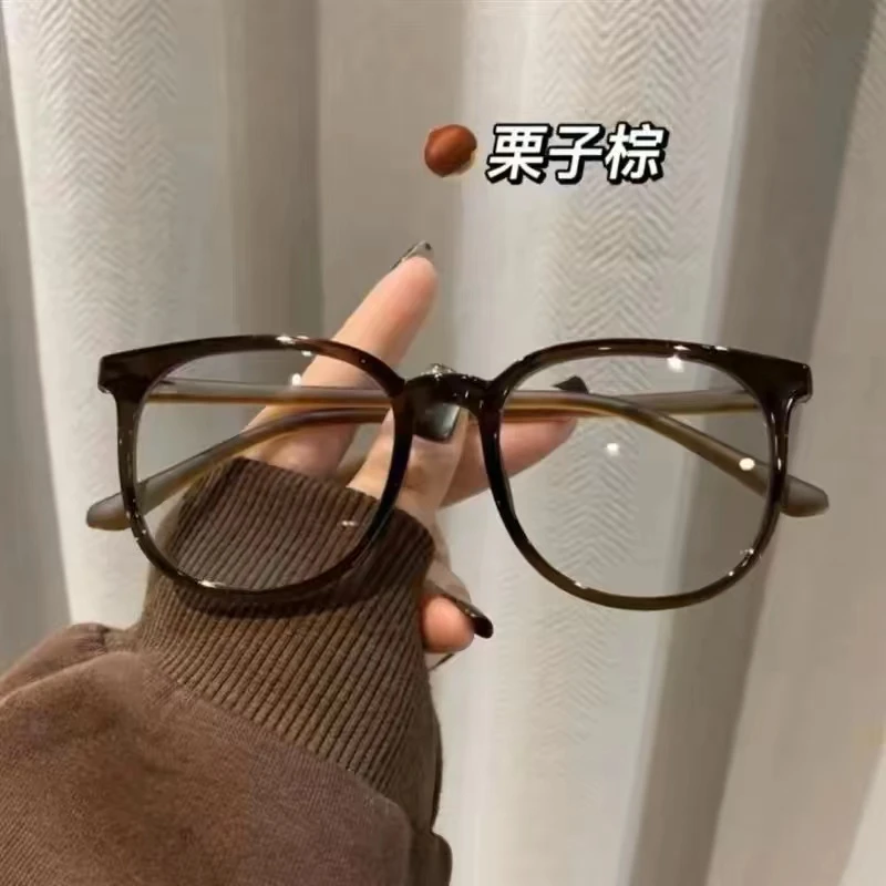 高级显白栗子棕显白眼镜框调皮可爱学院可配近视女防蓝光素颜眼镜