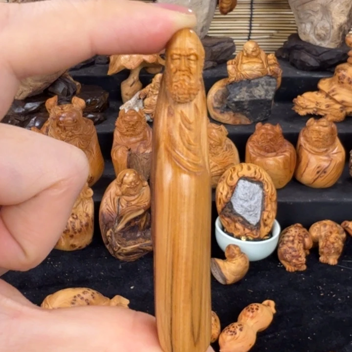 柏木（崖柏）手把件