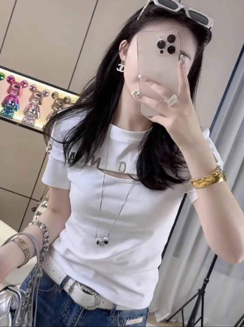 2025夏季短袖T恤显瘦洋气金属工艺新款百搭设计时尚镂空上衣气质