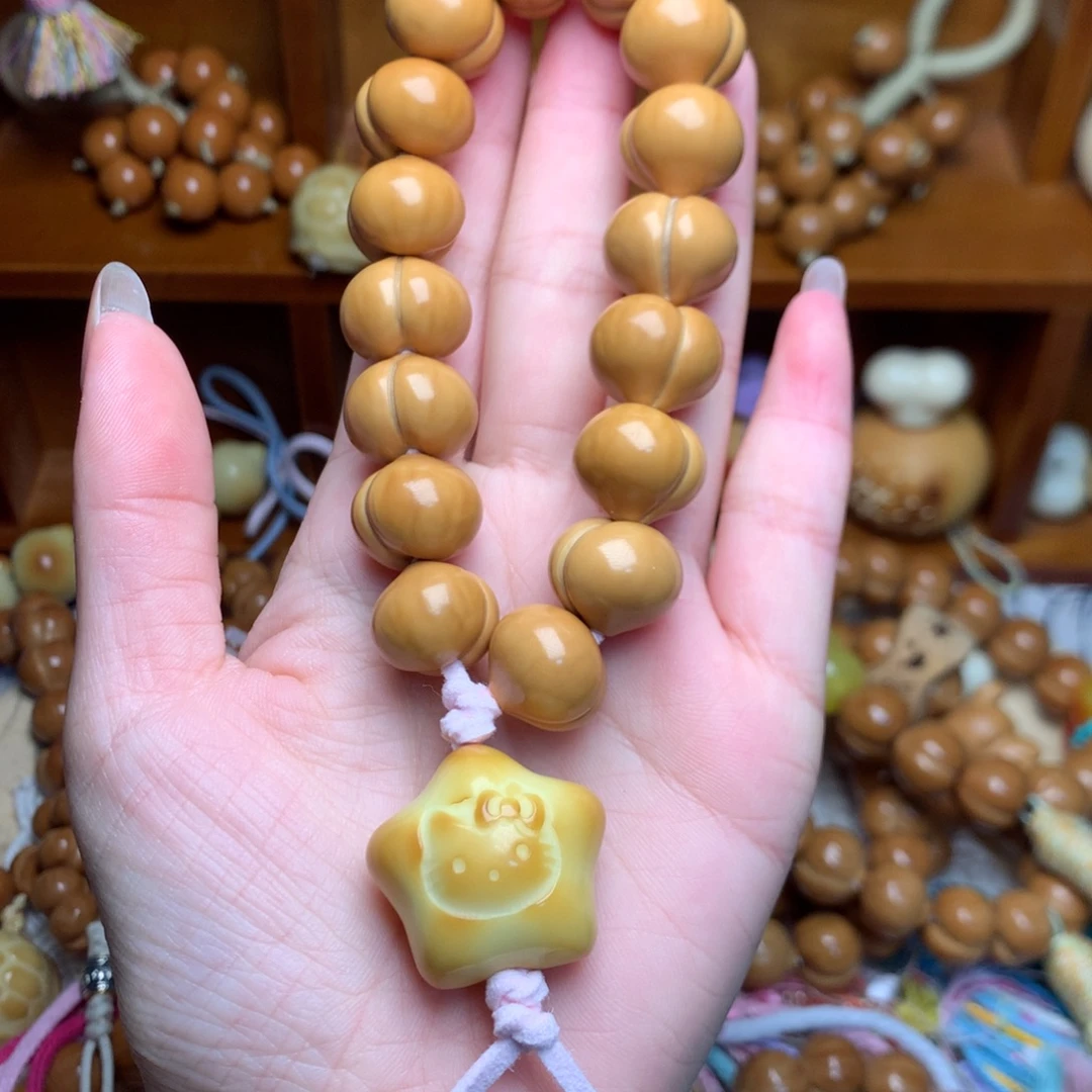 吊坠猴头核桃16矮壮屁桃手持星星猫头