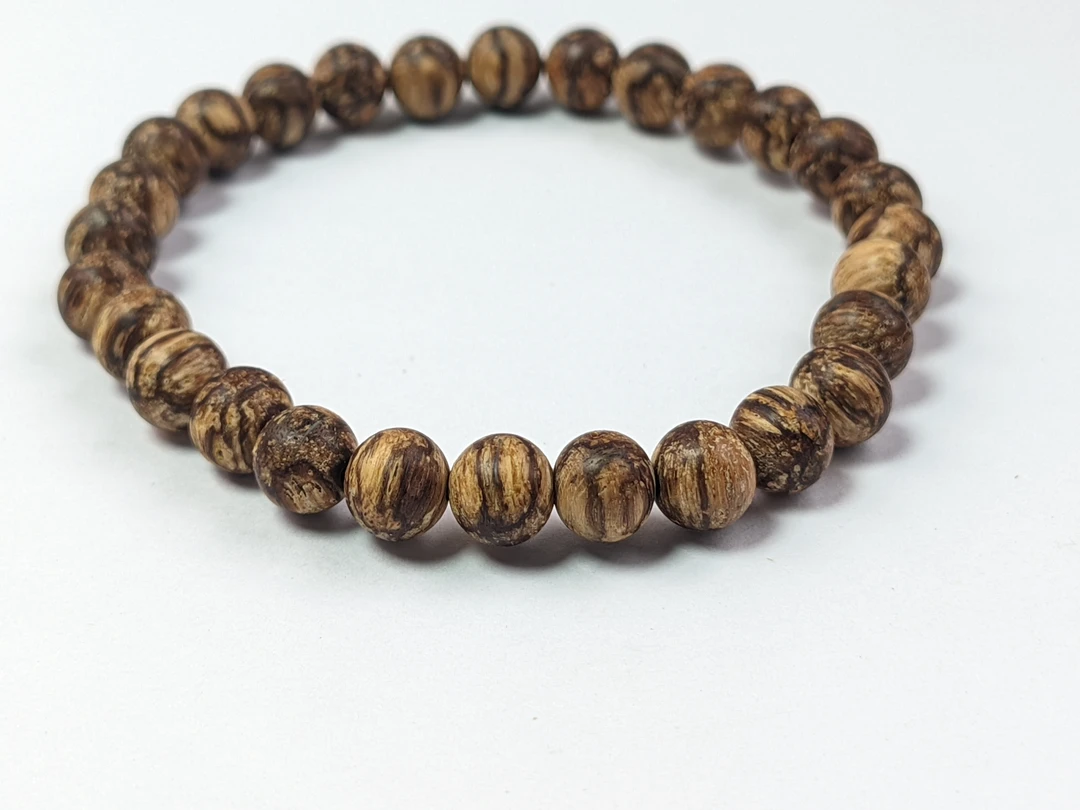 沉香手串达拉干虎斑0.7单圈老料多样性发货