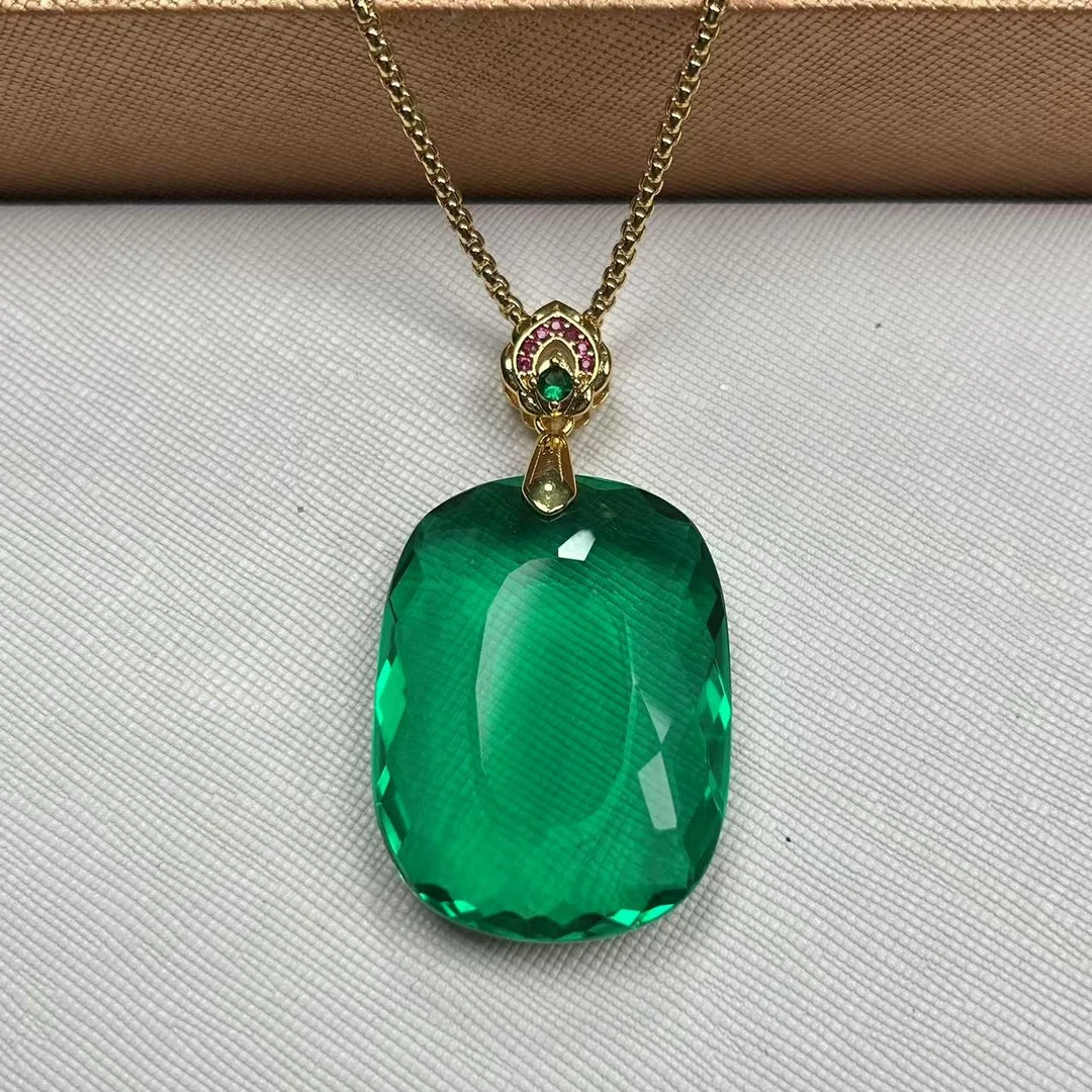 k472精品高档时尚款男女通戴裸石吊坠多样性发其一