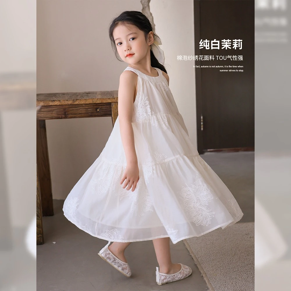 图图小象女童连衣裙2025新款儿童夏装法式绣花吊带公主裙24XQ438