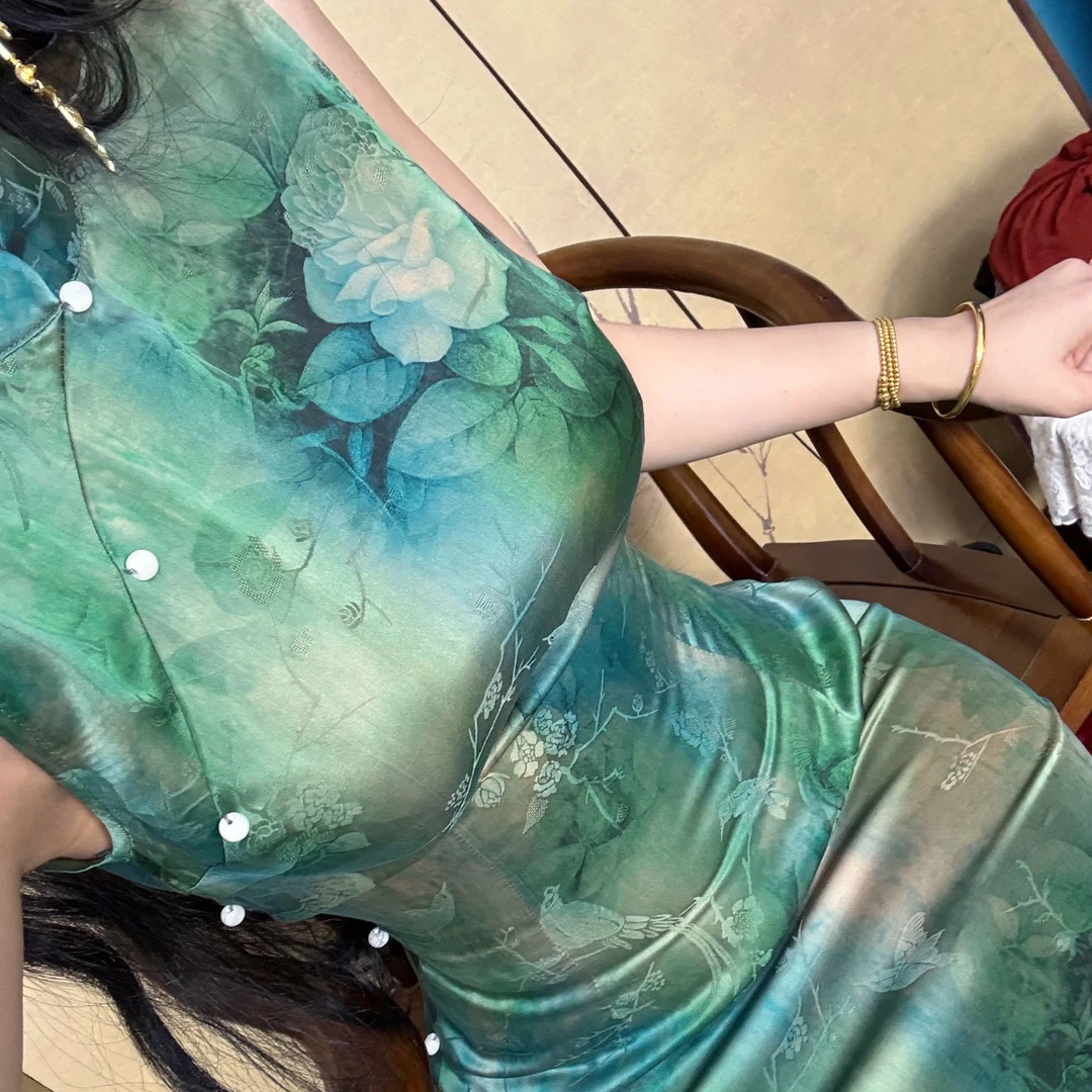 LHMknk1画报夫人原创自制新中式花萝香云纱25姆米旗袍 幂水绿丝
