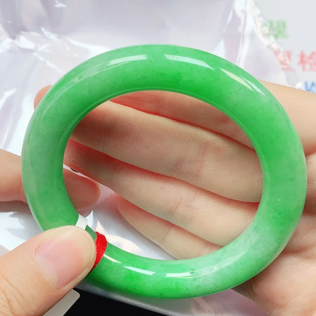 未镶嵌手镯翡翠抖音060