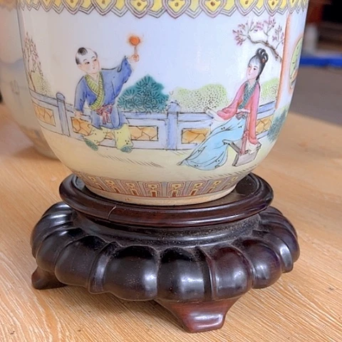 摆件雄*粉彩陶瓷花器谭