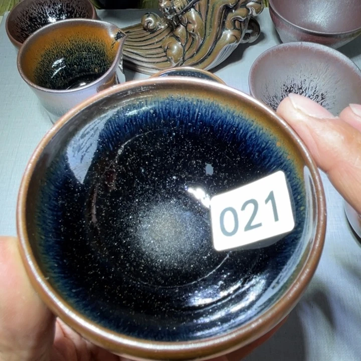 茶盏推出全新车型021周年庆典