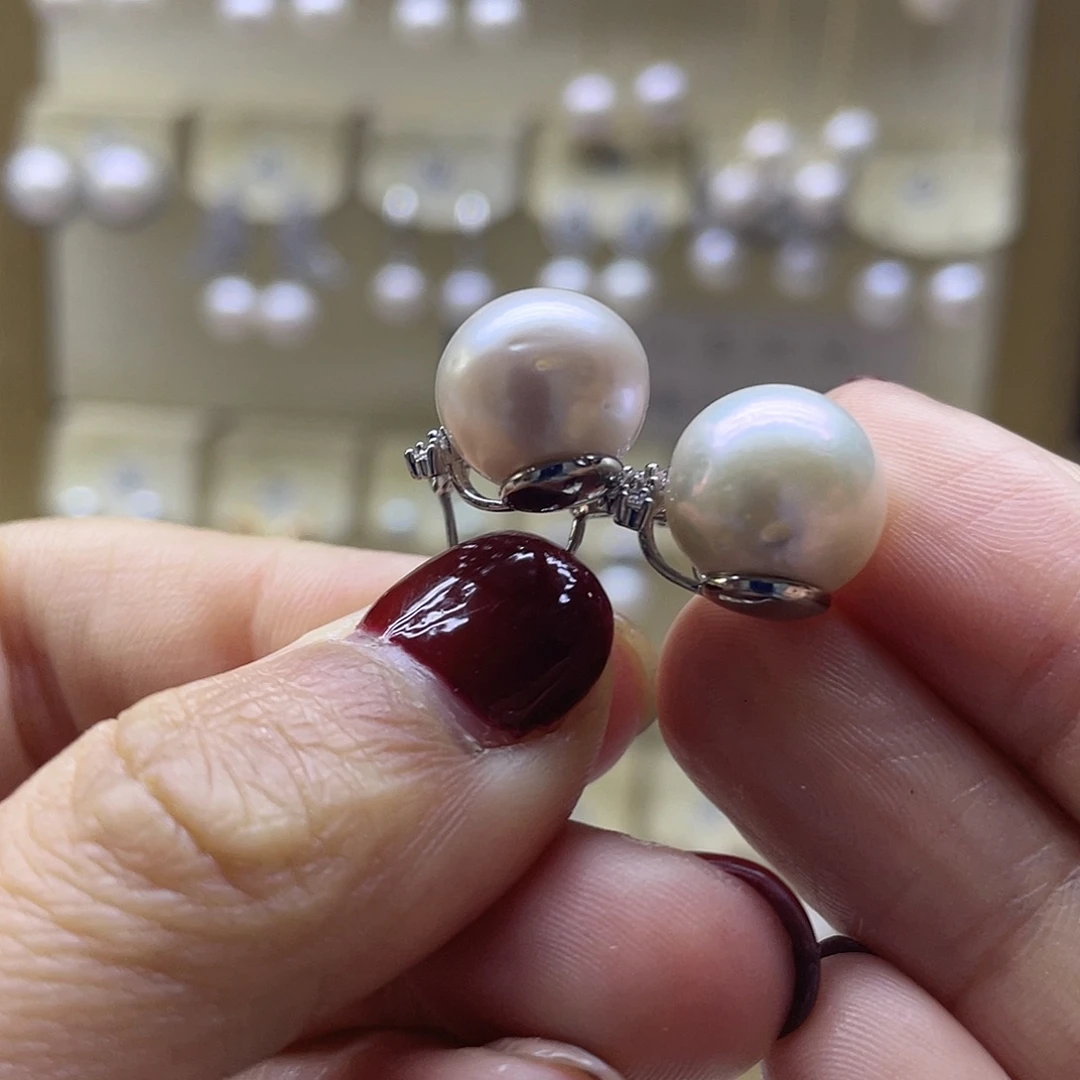 银S925镶嵌淡水珍珠耳饰