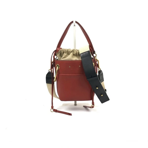 95新/蔻依/包包/市场价8200/250125XL0041