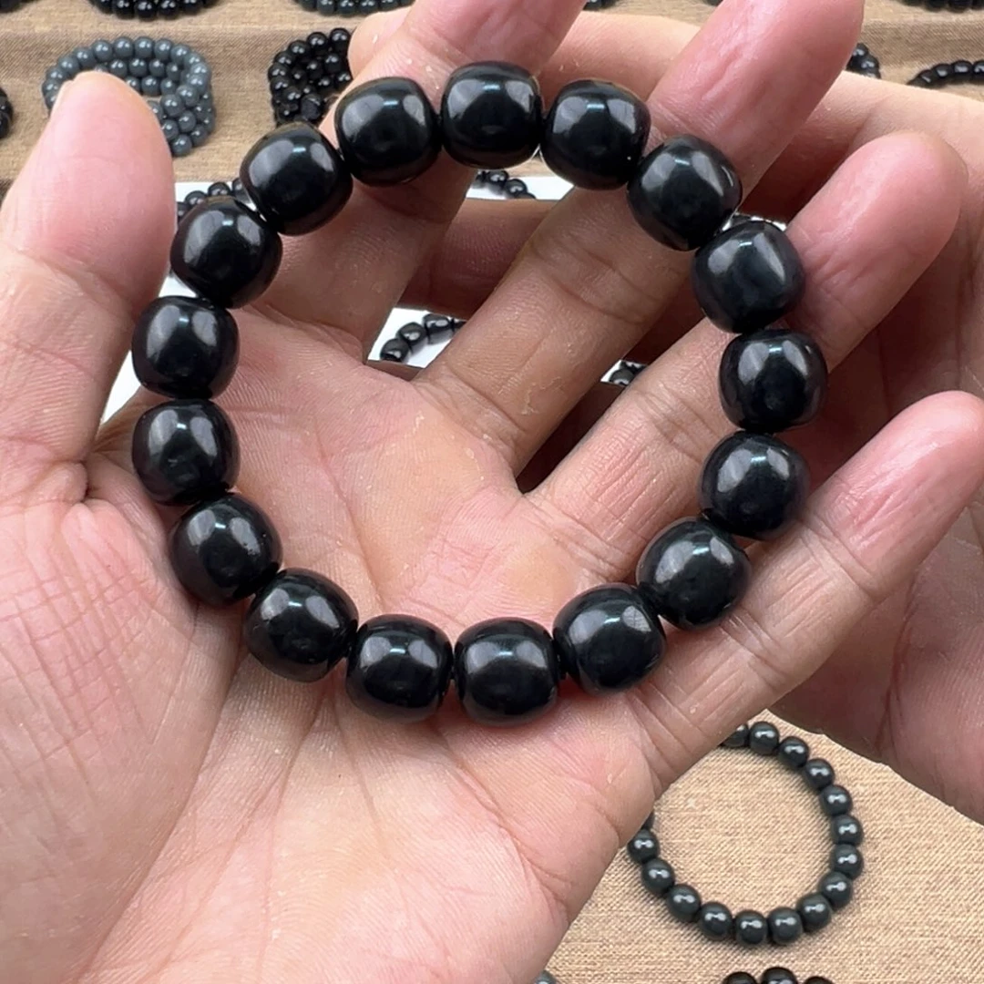 颈饰未镶嵌和田玉13老型手串