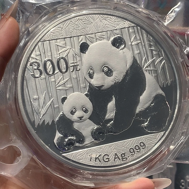 纯银2012年公斤猫原盒证书