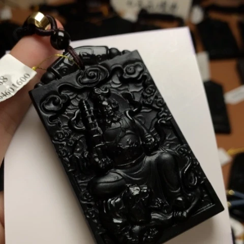 J**陈天然缅甸a货钢琴黑挂件