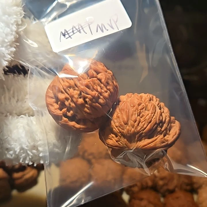 文玩核桃吊坠磨盘mvp