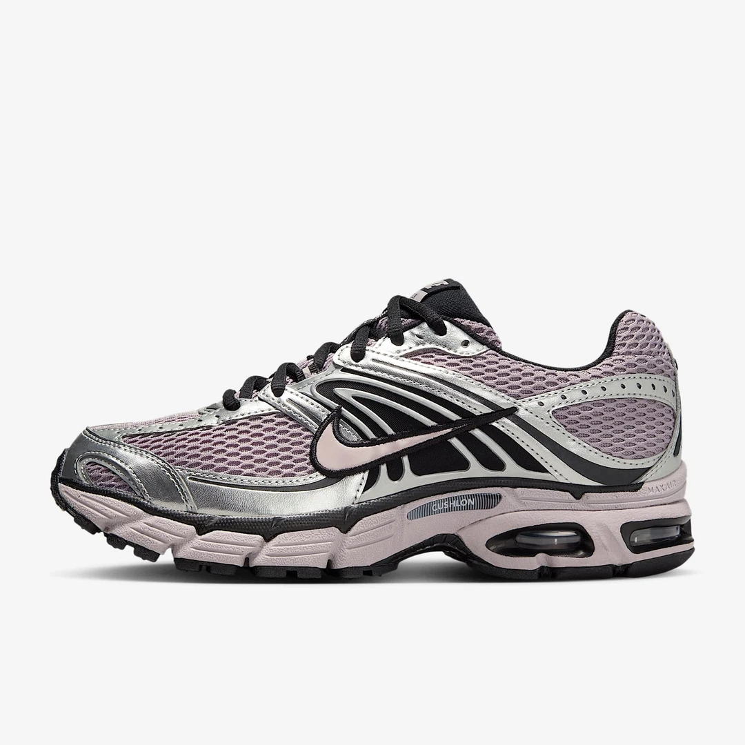 耐克 Air Max Moto2K女子运动鞋HQ2056-200