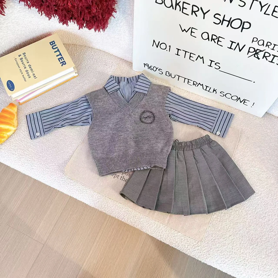 2025春款新中小童韩版女童洋气甜美马甲三件套5C0085C0095C010TZ