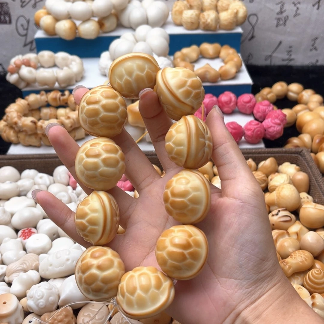 吊坠菩提根/象牙果皓*