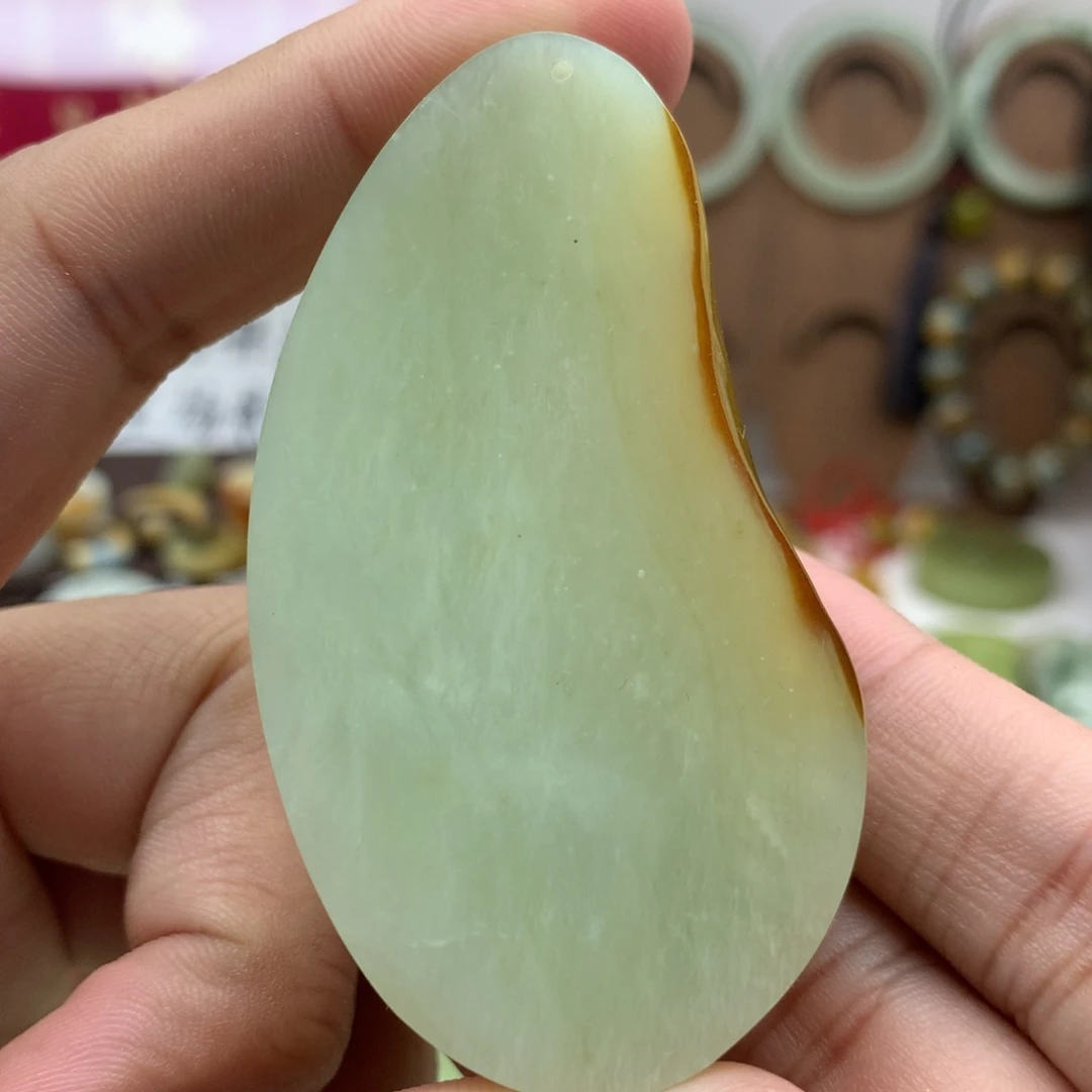 岫玉未镶嵌吊坠(不含链)