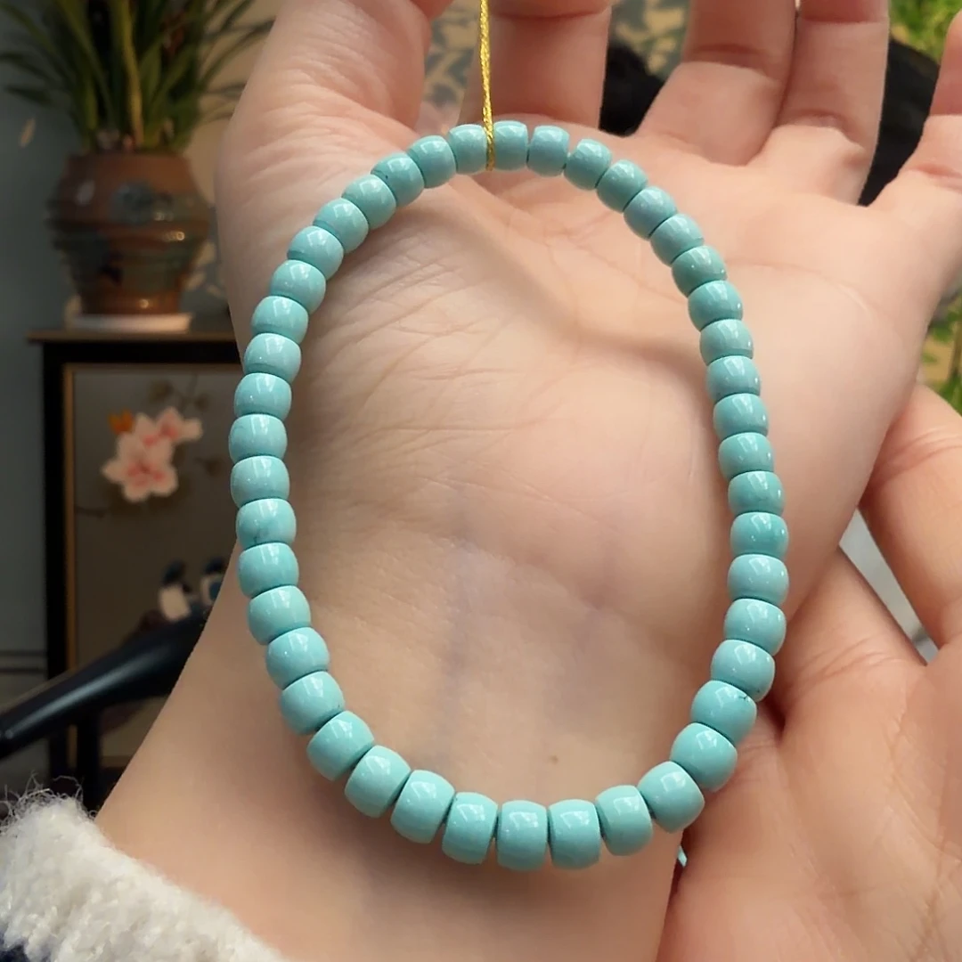 绿松石未镶嵌颈饰