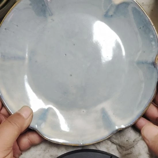 瓷片五厂，七厂各种摆件，瓷片，均有瑕疵！口径20cm。