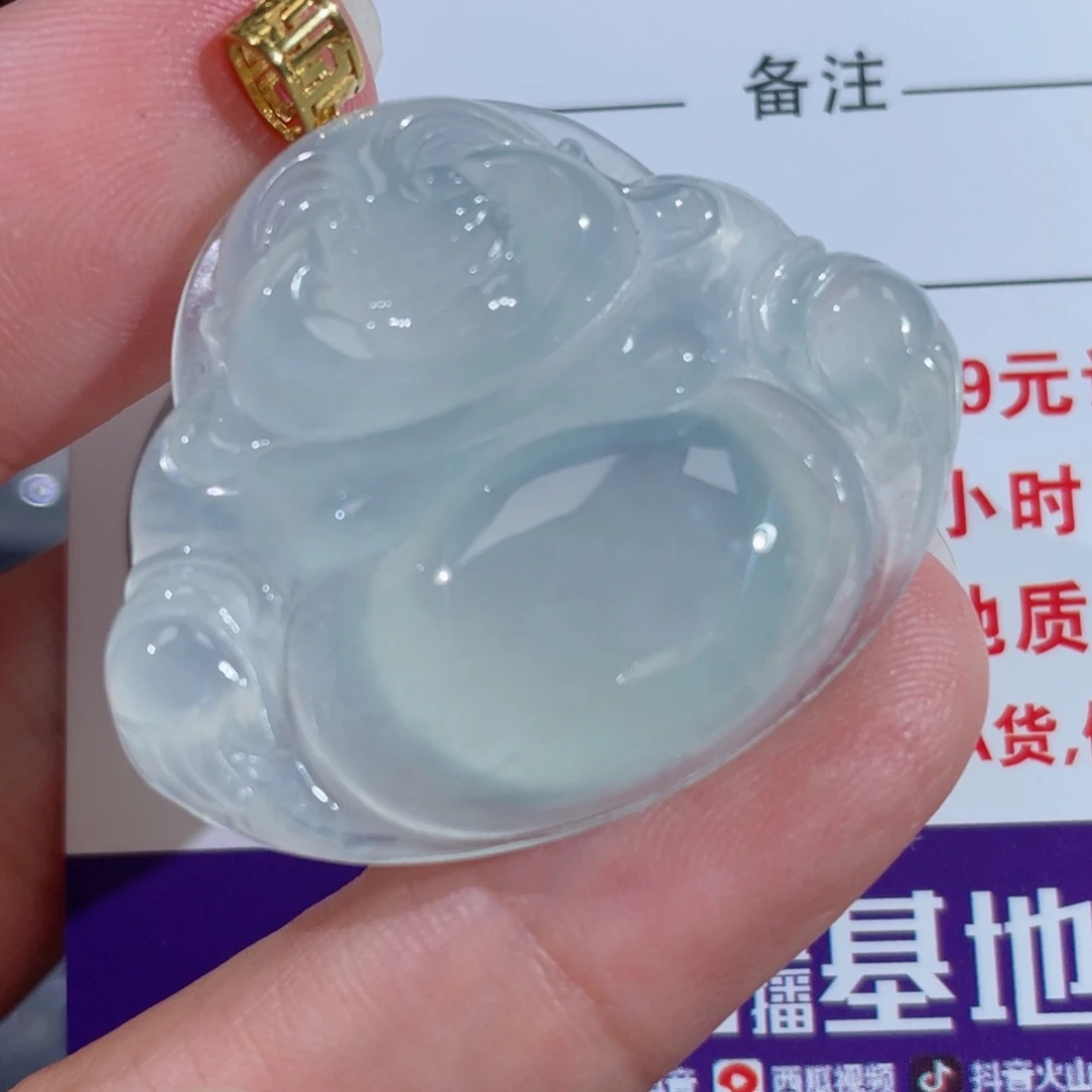 翡翠18K金镶嵌颈饰佛公