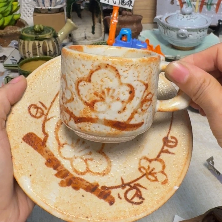 陶泥一套瑕疵的咖啡杯