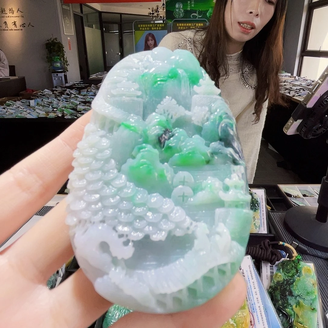 颈饰未镶嵌翡翠翡翠