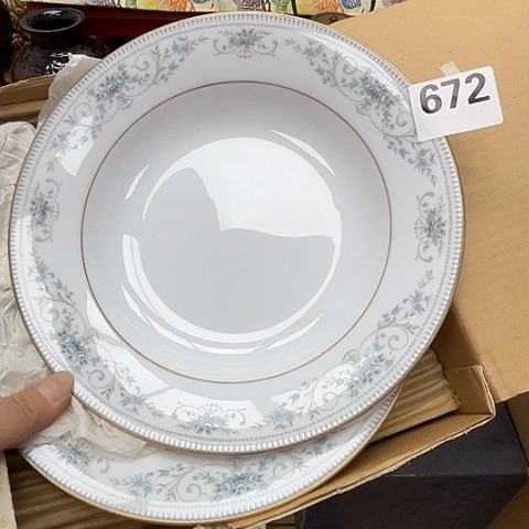 瓷片呀工艺品摆件瓷器摆件正能量